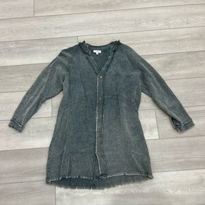 Brand new without tags Women’s charcoal, gray, Freyed shirt dress. Size small.